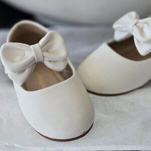Toddler dress shoes